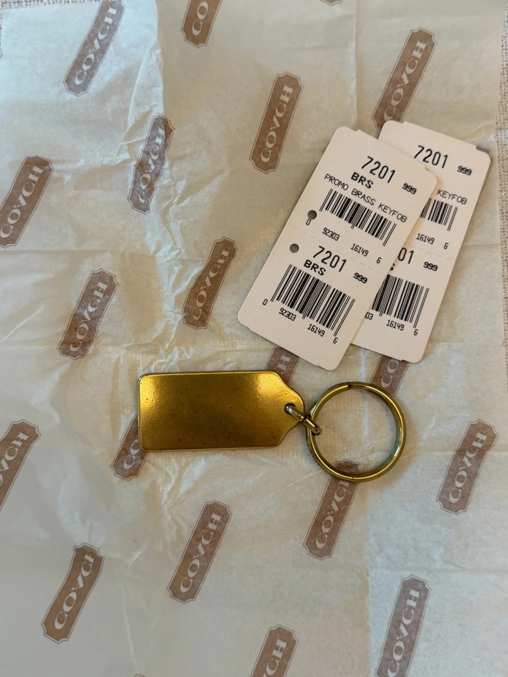 New Coach Brass Tag Key Ring Keychain - Gold Tone